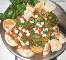 Typical gastronomy – “Caldeirada de Peixe à Pescador” Typical gastronomy – “Caldeirada de Peixe à Pescador”